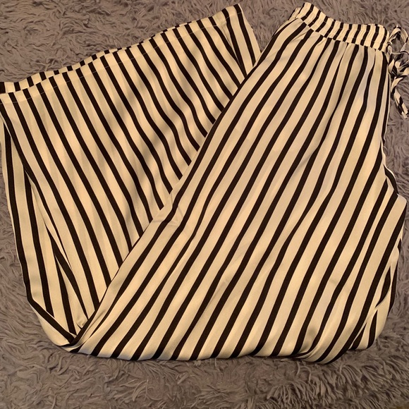 AKIRA Pants - Akira super wide pinstripe pants